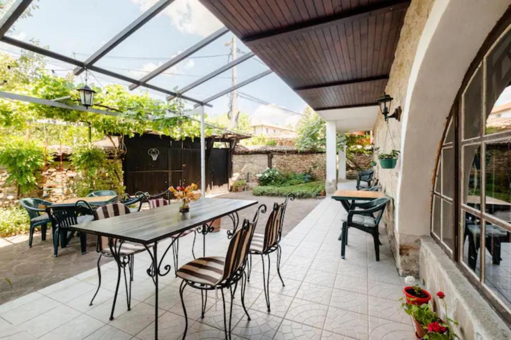 Guest House Geranium Arbanasi Exterior photo
